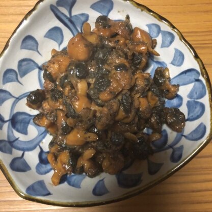 白ミル貝の肝を、こちらのレシピで佃煮にしました。凄く美味しく出来ました！